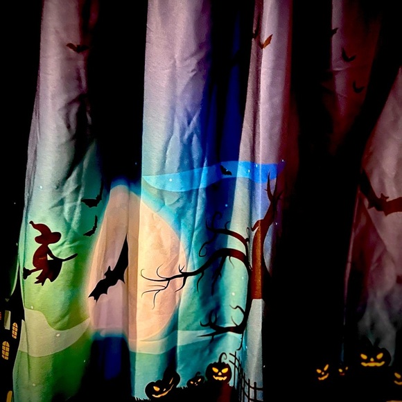 NWOT- spooky/ Halloween Women’s sleeveless Haunted House Dress size XXL - Picture 4 of 6